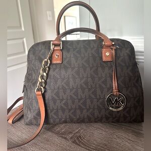 Micheal Kors Brown & Tan Medium Purse